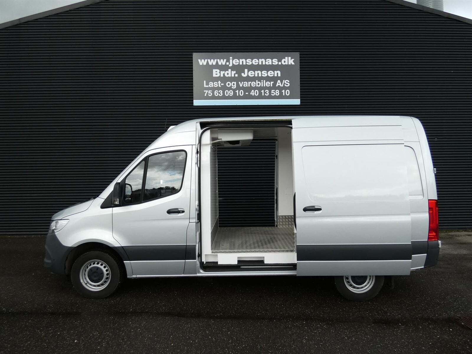 Mercedes Sprinter 317 2,0 CDi A2 Kassevogn aut. RWD