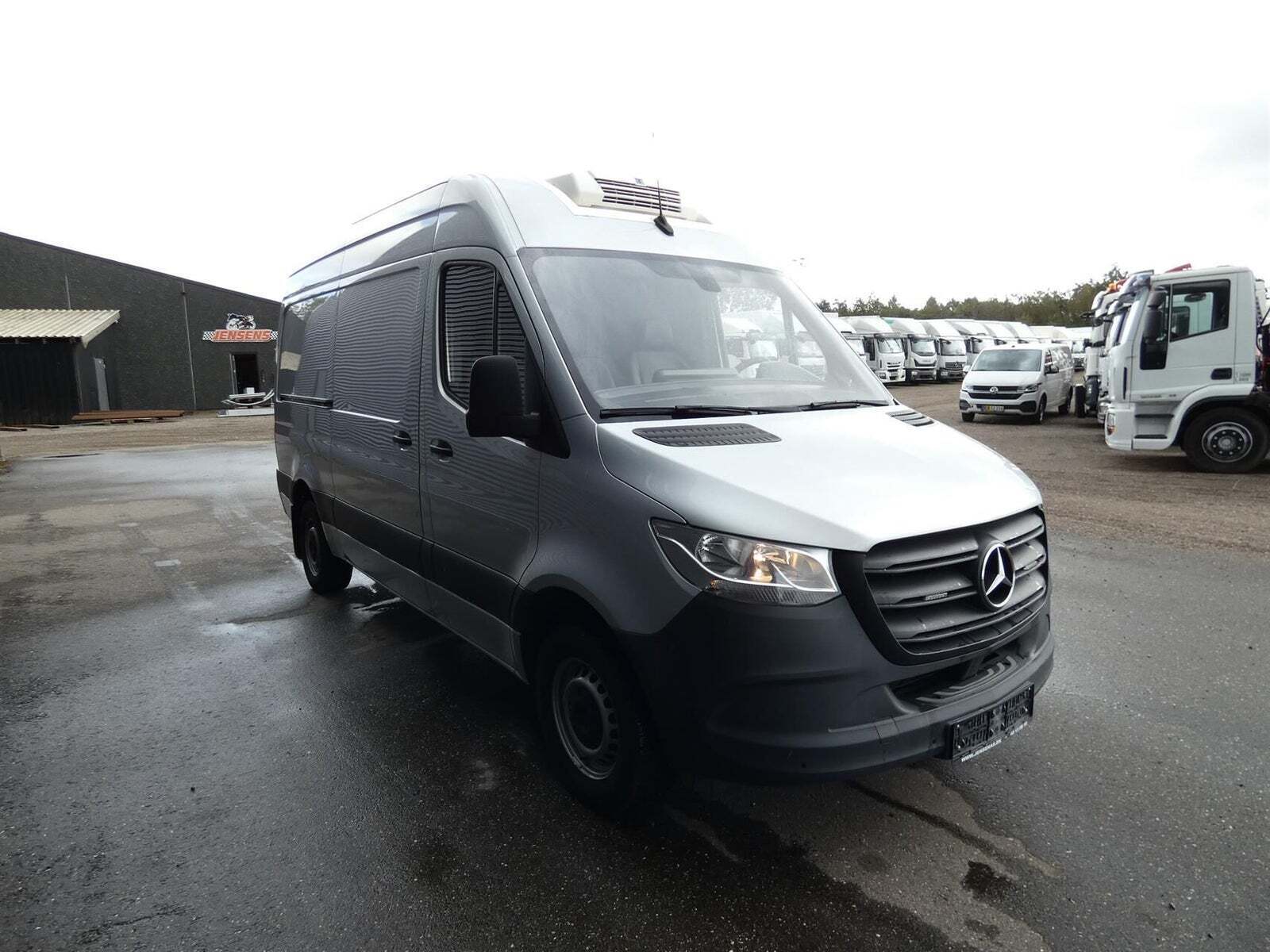 Mercedes Sprinter 317 2,0 CDi A2 Kassevogn aut. RWD