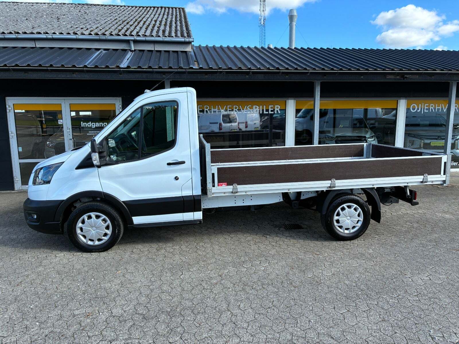 Ford Transit 350 L2 Chassis 2,0 TDCi 170 Trend H1 FWD