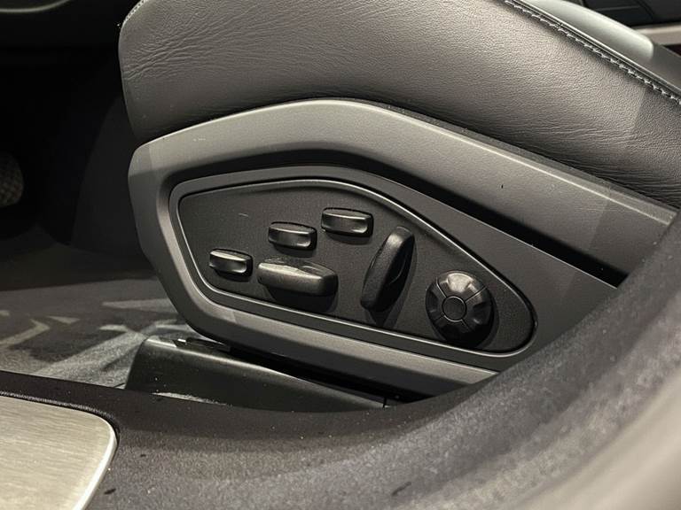 Porsche Taycan 4S Performance+ Cross Turismo