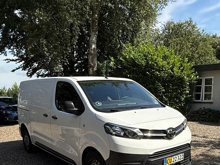 Toyota ProAce 2,0 D 120hk L1H1 Enkelt skydedør/Sideh. døre uden ruder