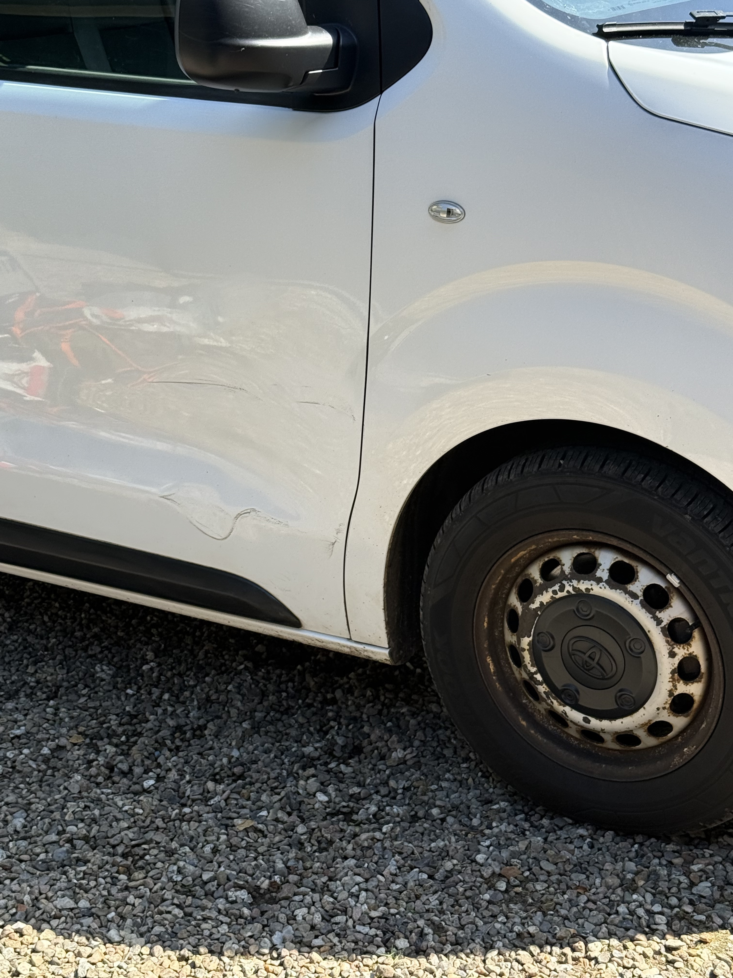 Hvid Toyota ProAce fra 2016