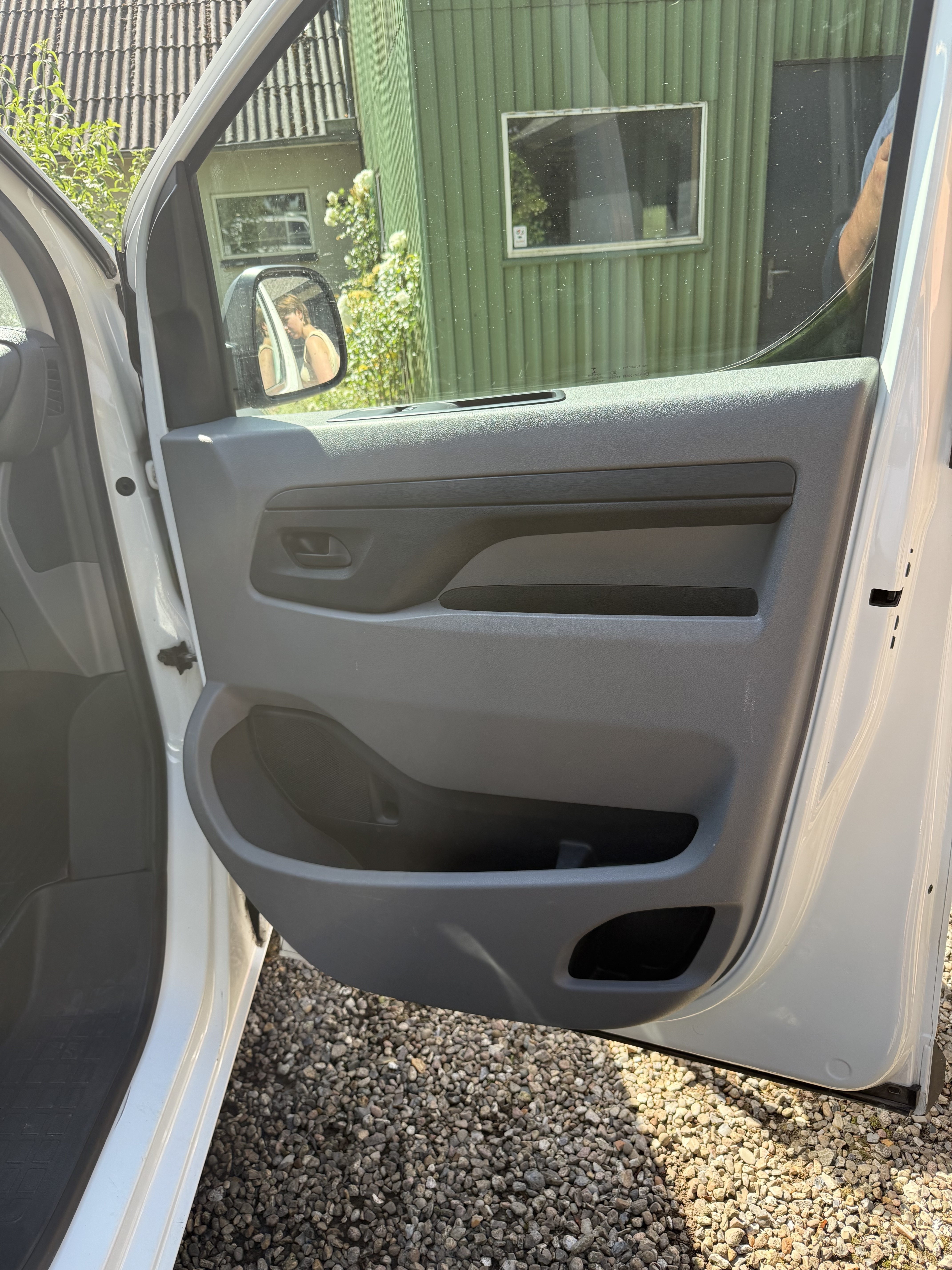 Hvid Toyota ProAce fra 2016