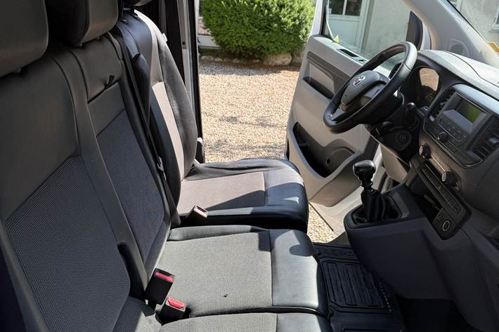 Hvid Toyota ProAce fra 2016