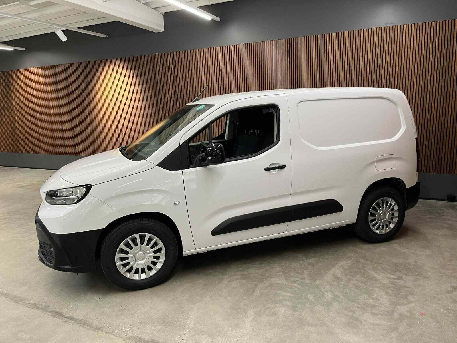 Toyota ProAce City 50 Medium Comfort