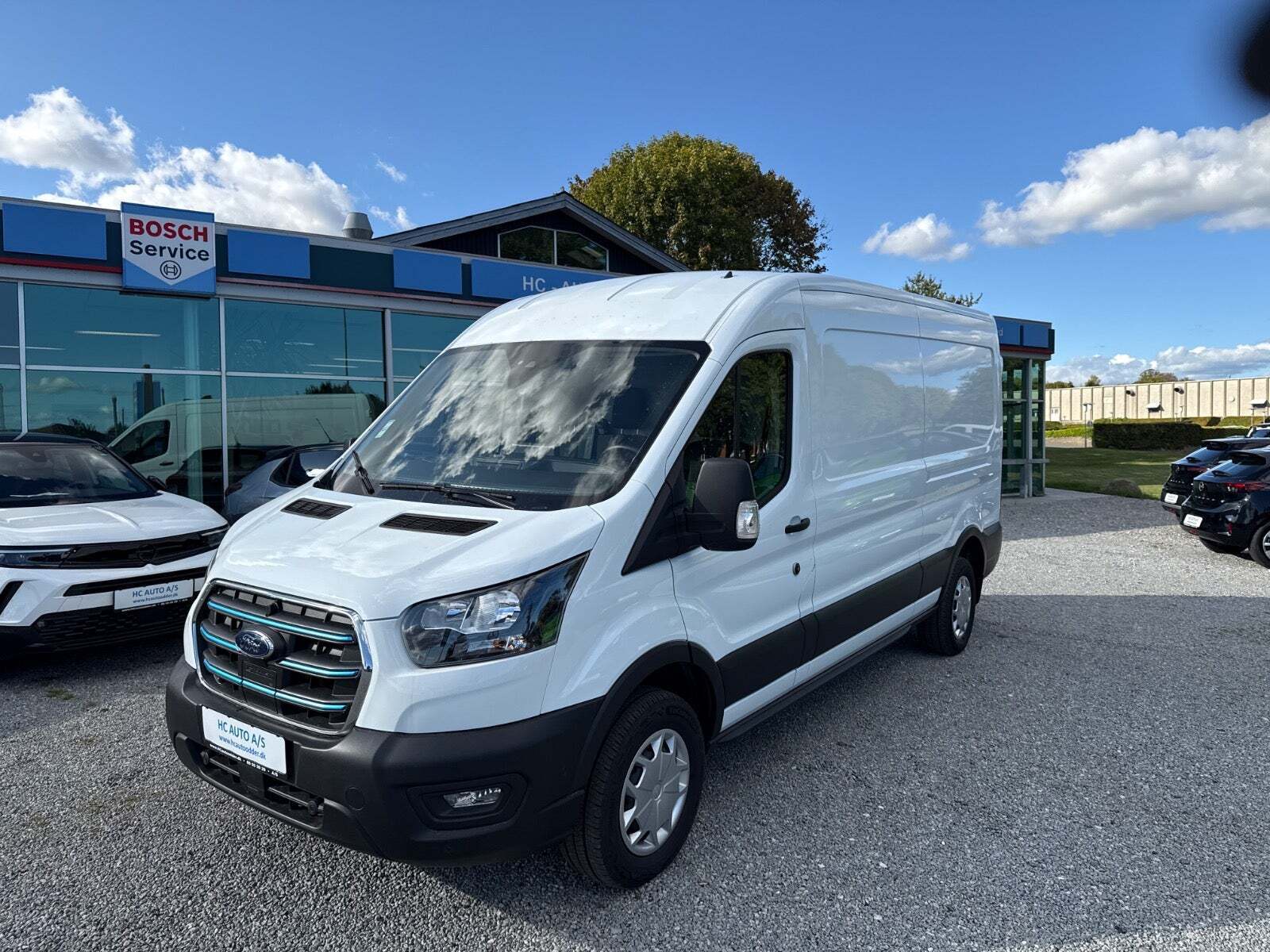 Hvid Ford E-Transit 350 L3 Van fra 2023