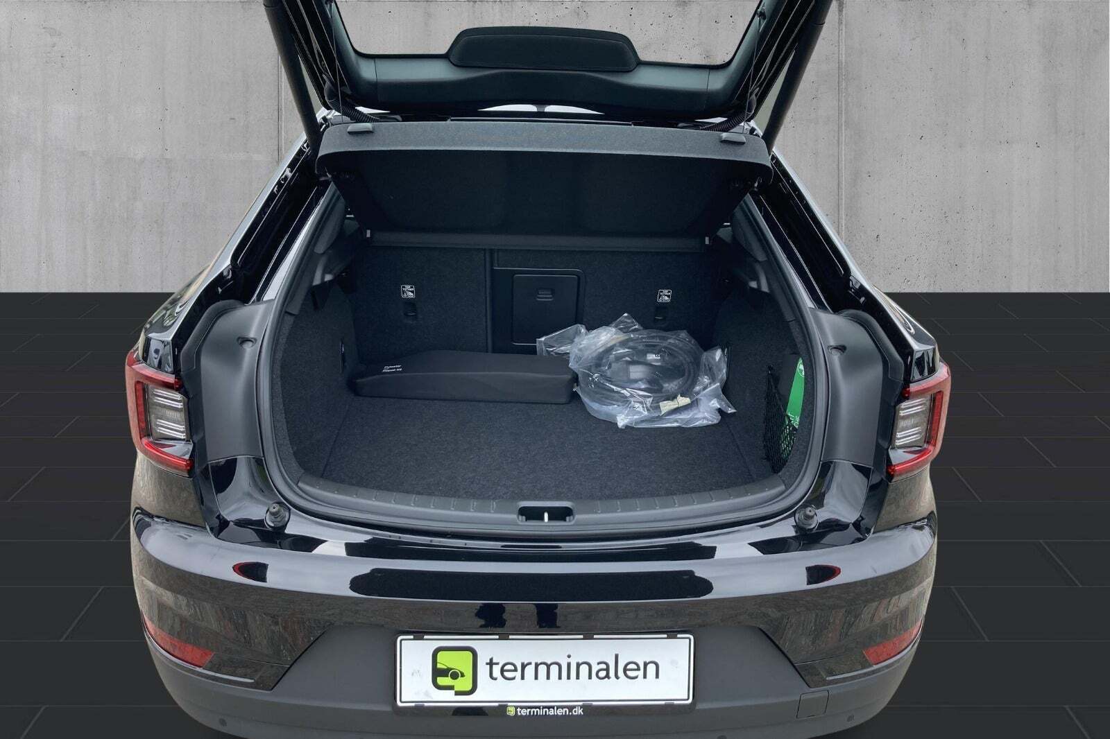 Sort Polestar 2 fra 2023