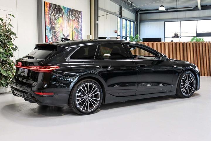Sort Audi A6 e-tron fra 2025