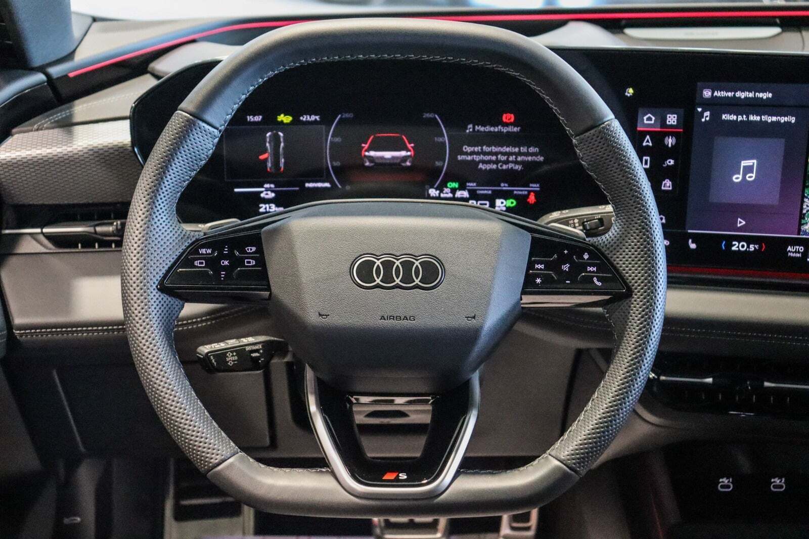 Sort Audi A6 e-tron fra 2025
