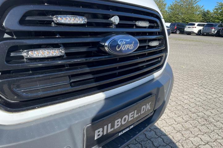 Hvid Ford Transit 350 L2 Van fra 2017