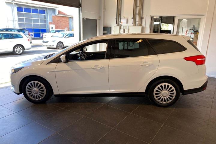 Hvid Ford Focus fra 2015