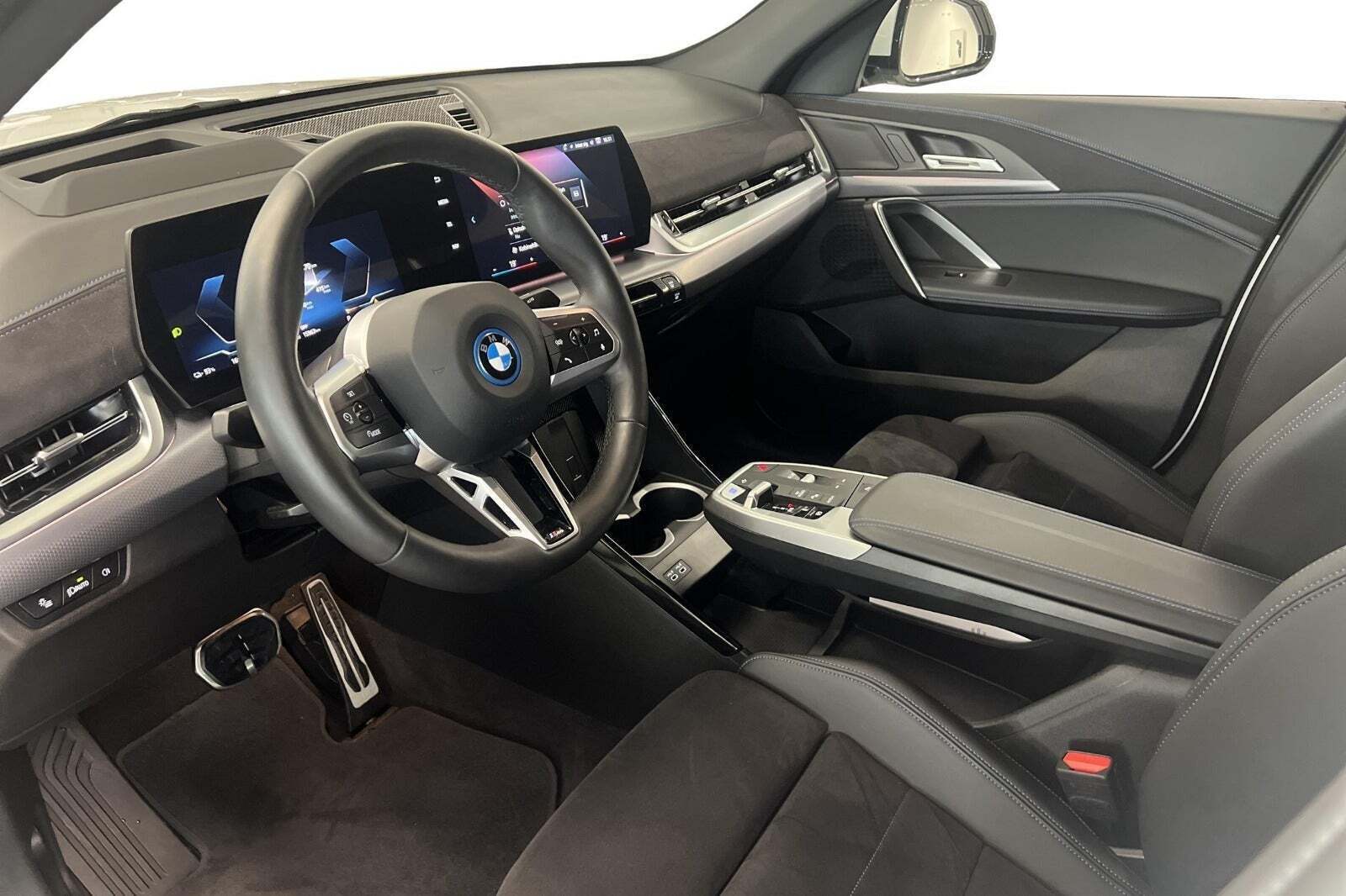 BMW iX2 eDrive20 M-Sport