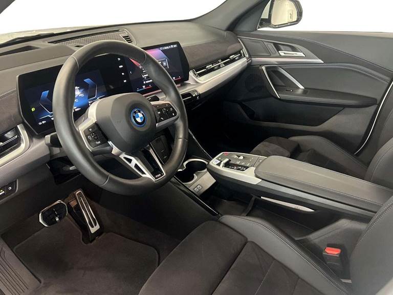 BMW iX2 eDrive20 M-Sport