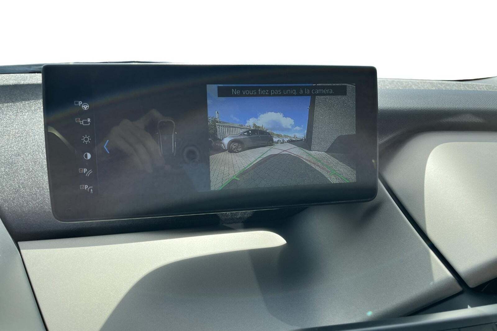 Hvid BMW i3 fra 2021