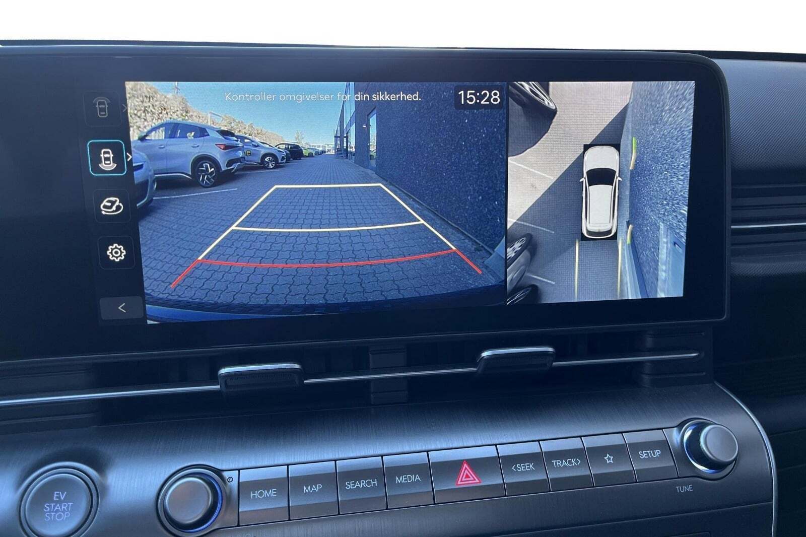 Sølv Hyundai Kona fra 2024