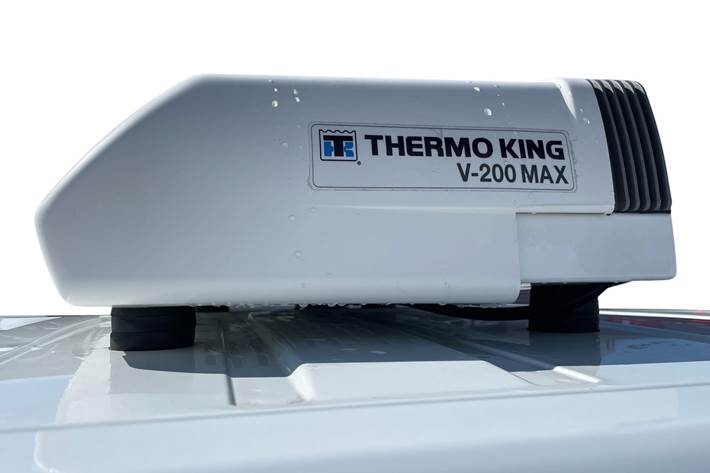 Hvid Nissan Primastar fra 2026