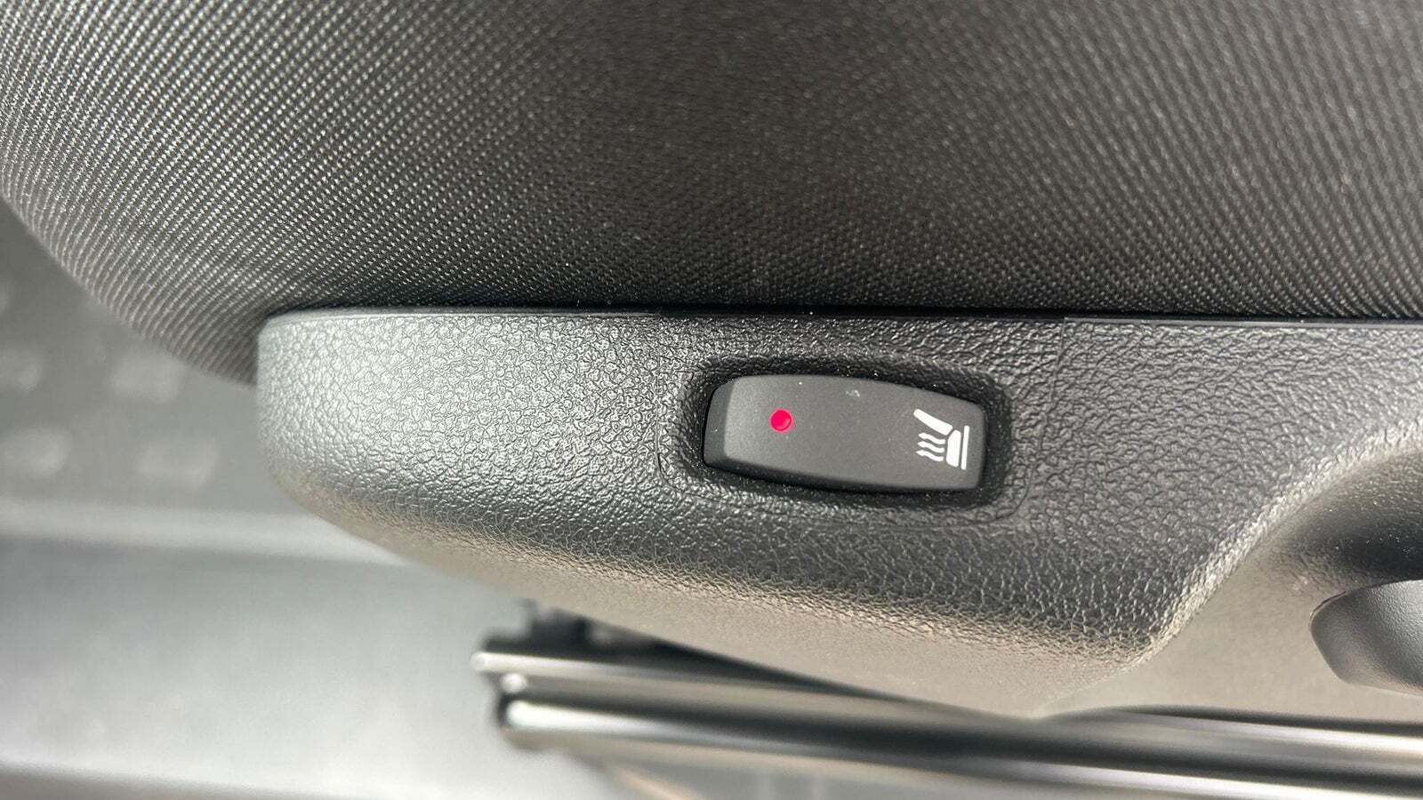 Hvid Renault Trafic fra 2025