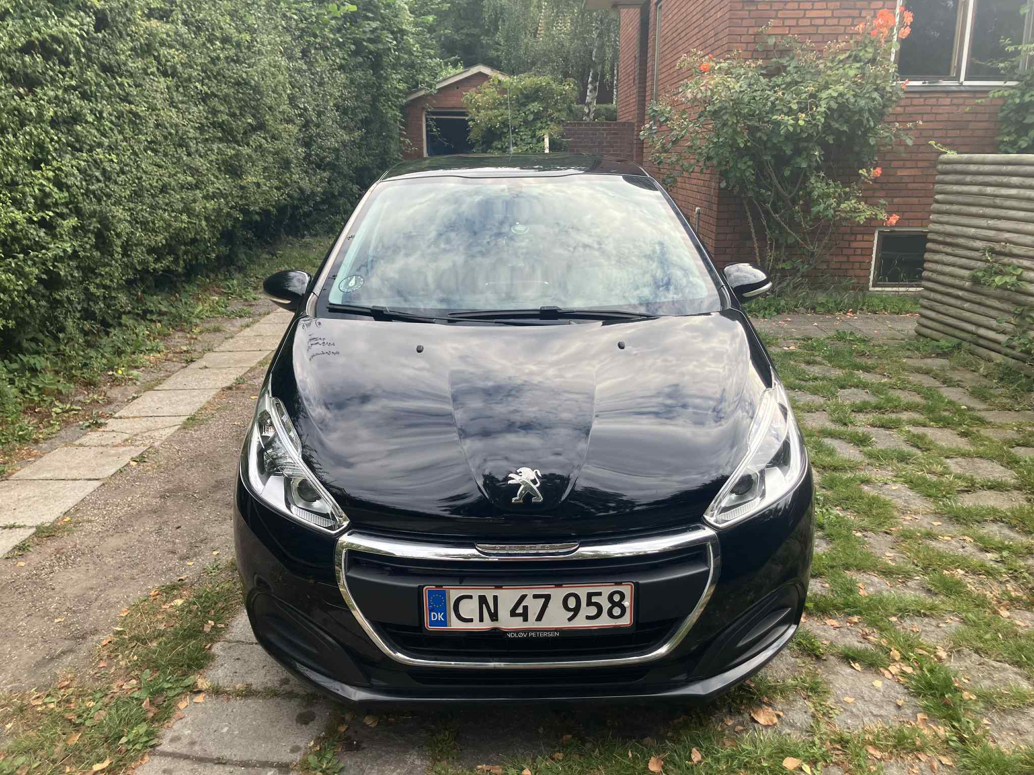 Peugeot 208 1,6 BlueHDI 100 hk 5D
