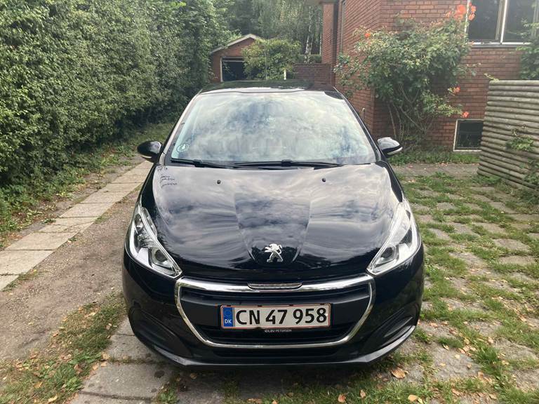 Peugeot 208 1,6 BlueHDI 100 hk 5D