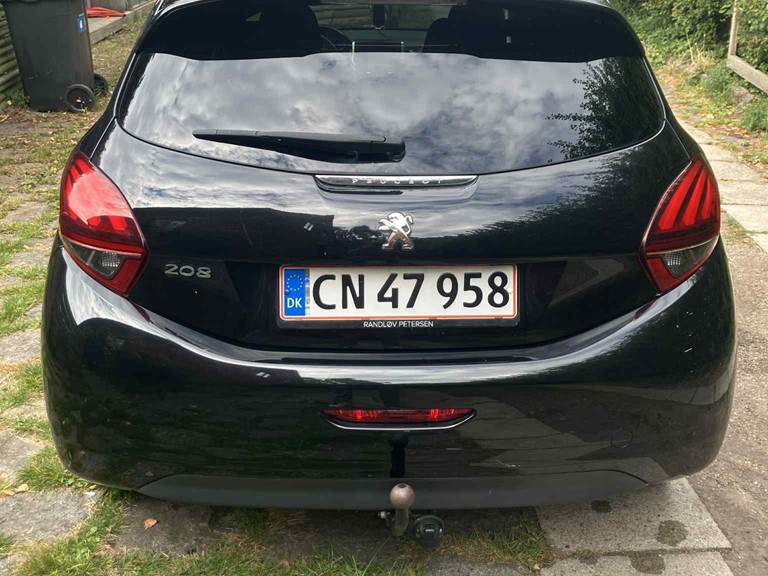 Peugeot 208 1,6 BlueHDI 100 hk 5D