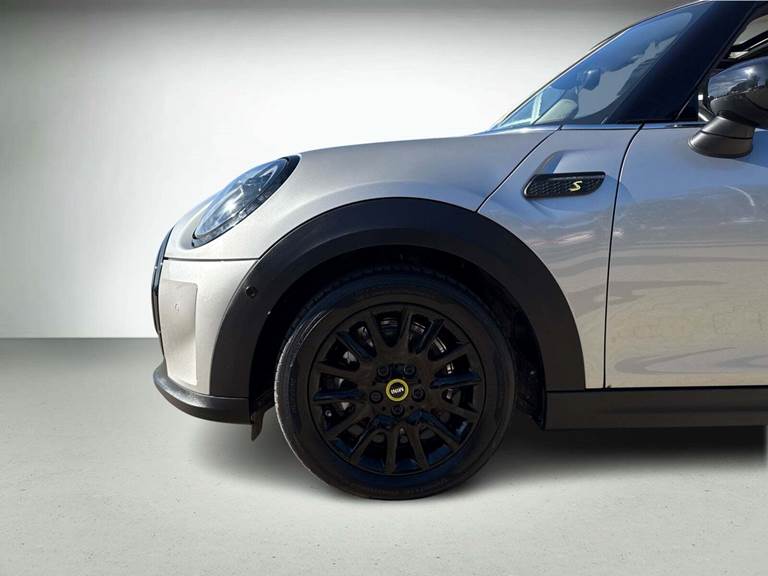 Mini Cooper SE Classic Trim