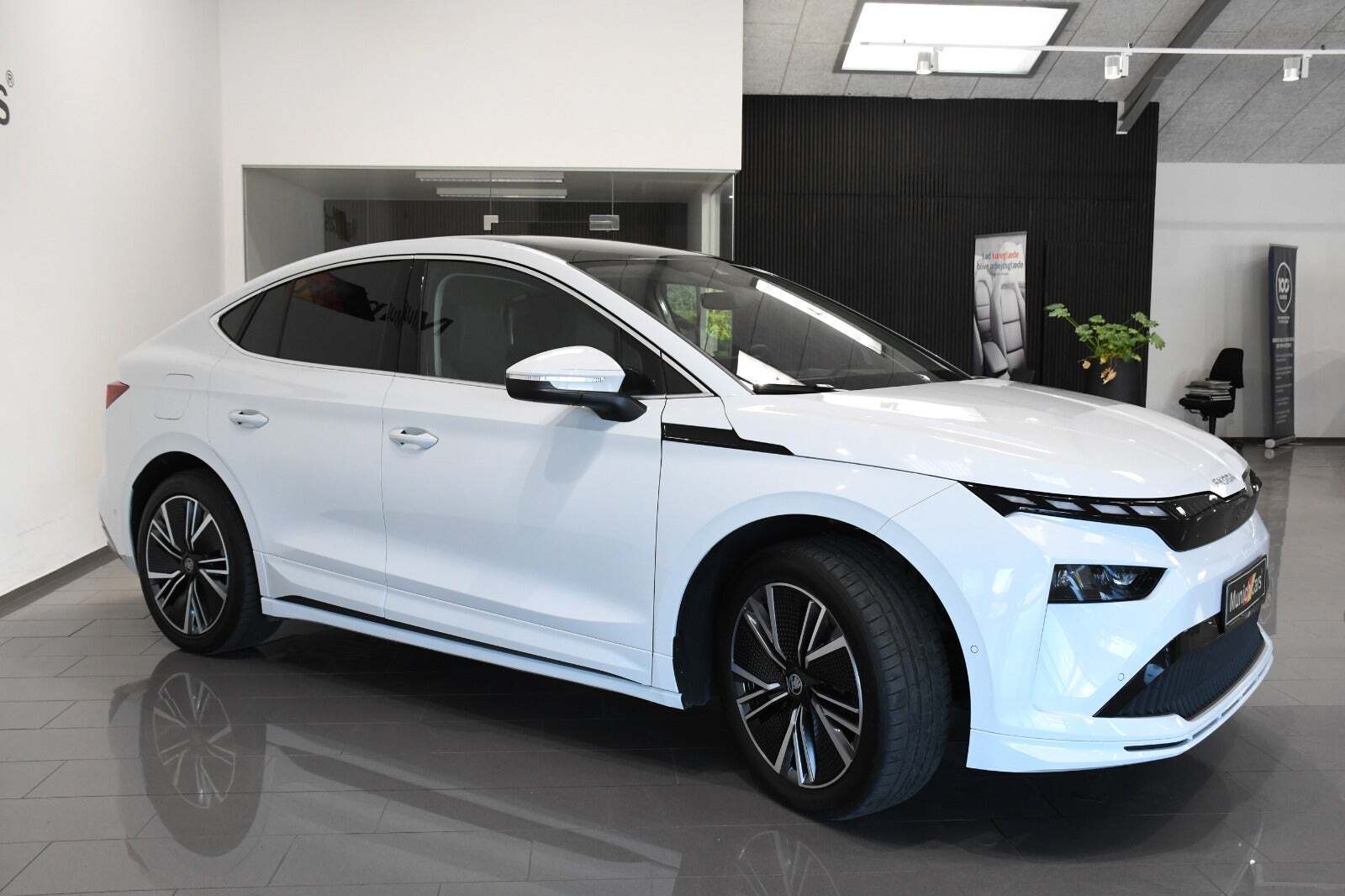 Skoda Enyaq 85x iV Suite Maxx