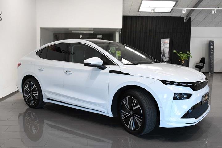 Hvid Skoda Enyaq fra 2026