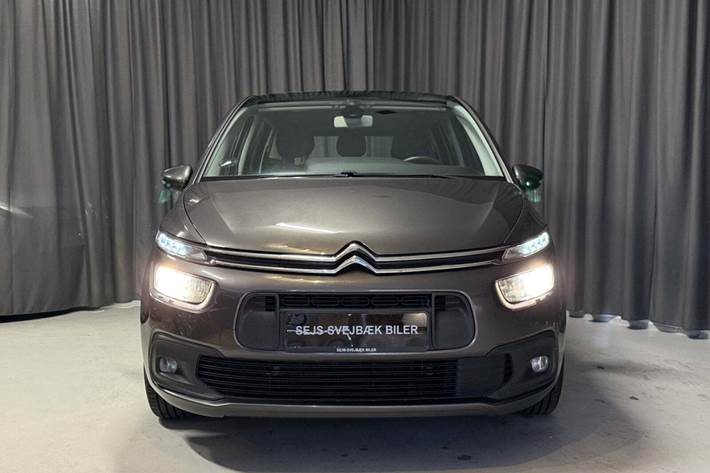 Grå Citroën Grand C4 SpaceTourer fra 2019 set udefra