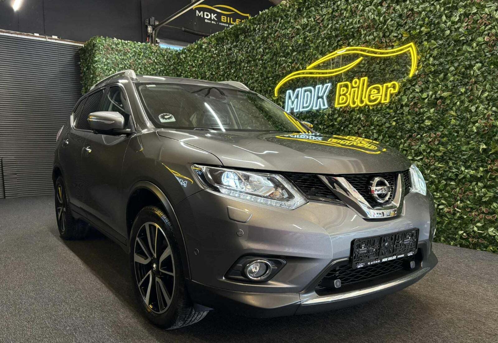 Nissan X-Trail 2,0 dCi 177 Tekna X-tr. 4WD Van