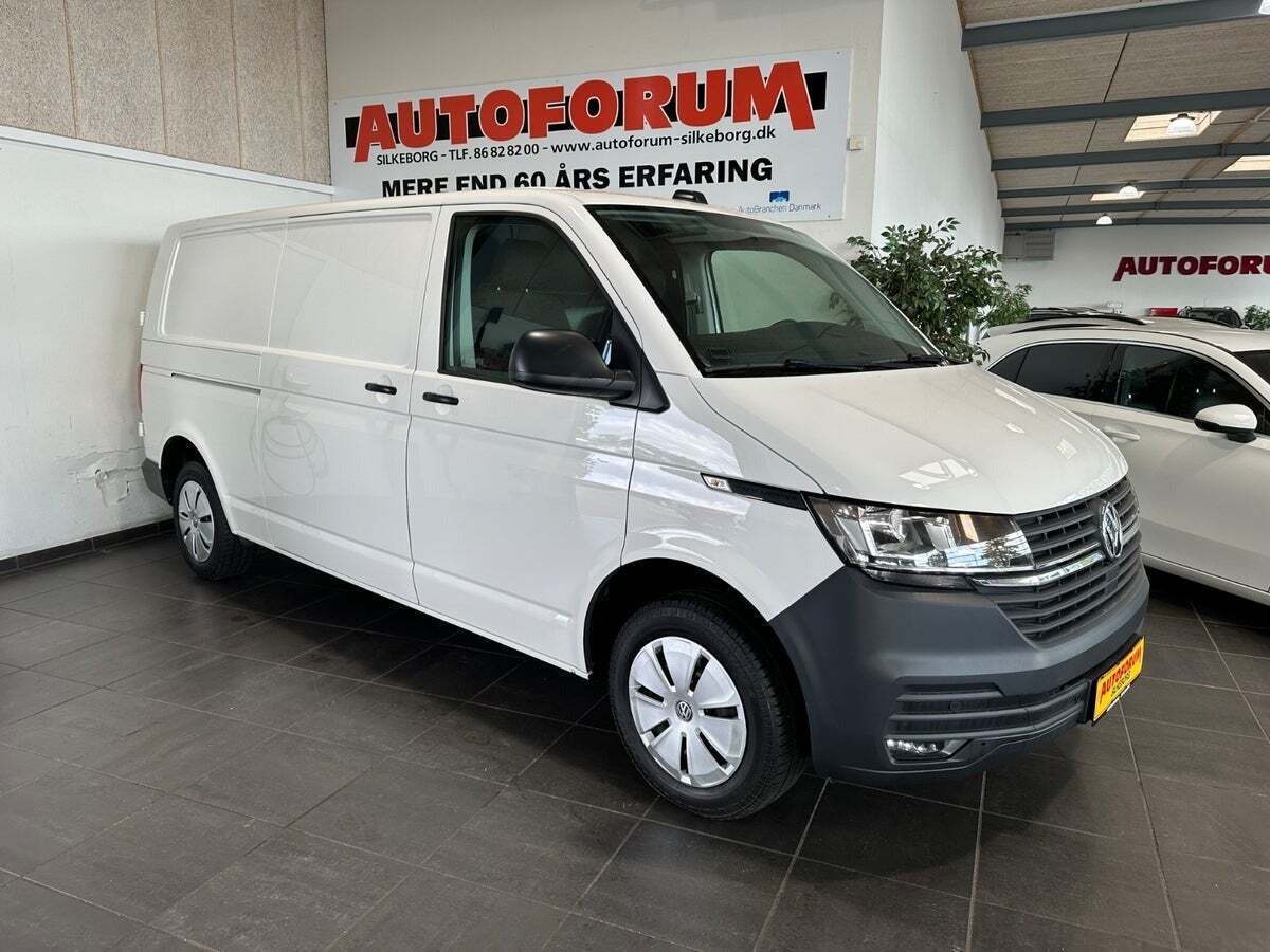 VW Transporter 2,0 TDi 150 Kassevogn lang
