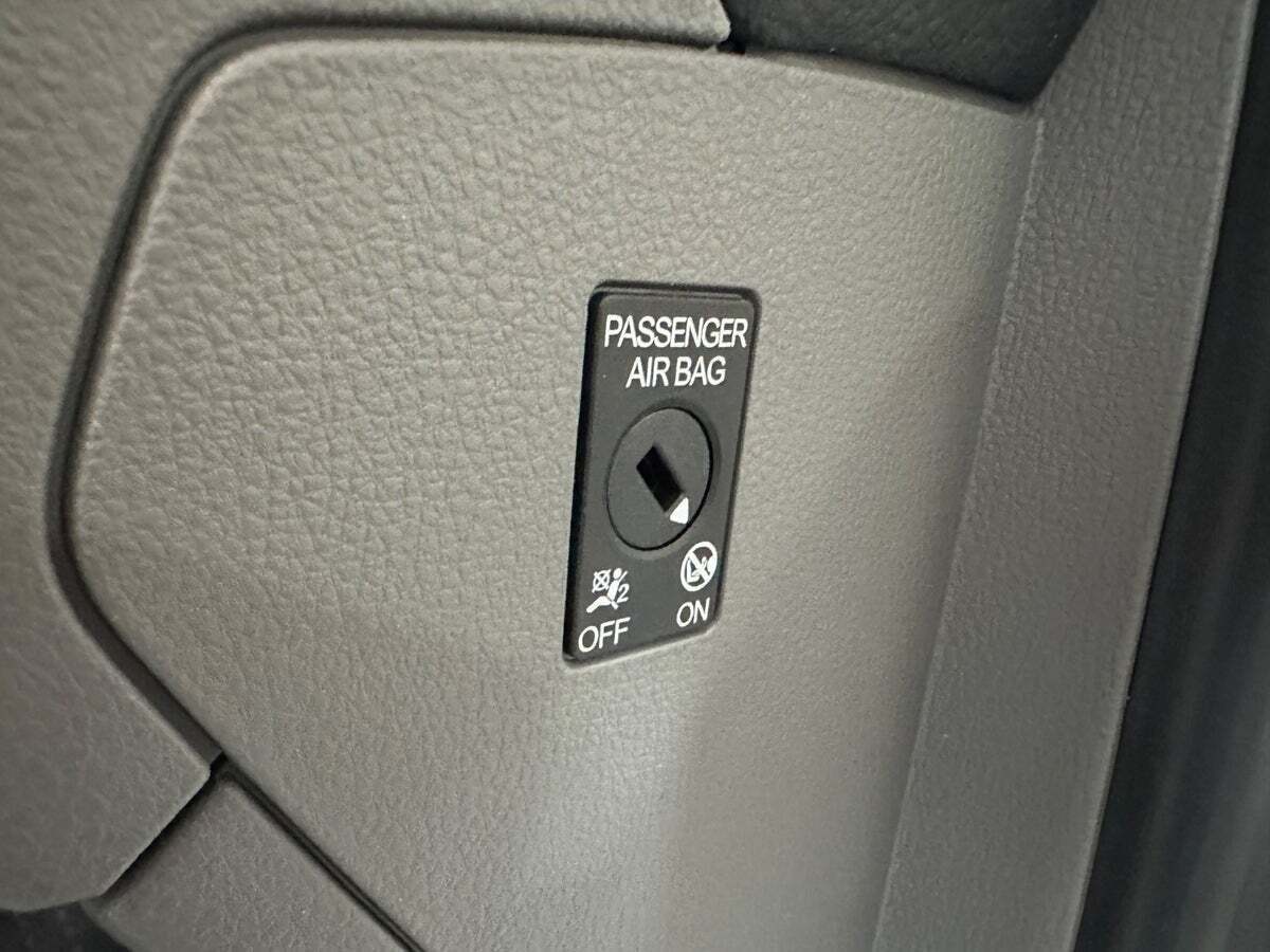 VW Transporter 2,0 TDi 150 Kassevogn lang