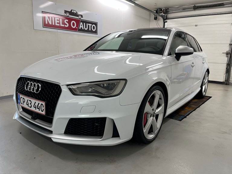 Audi RS3 2,5 TFSi Sportback quattro S-tr.