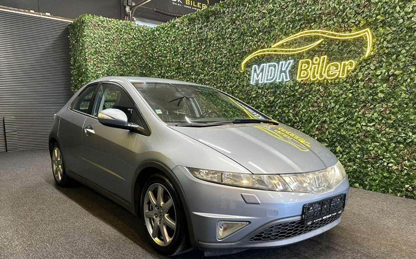 Honda Civic 1,8 Sport