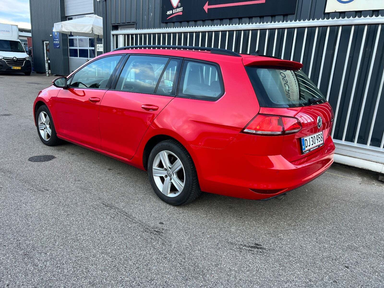 VW Golf VII 1,6 TDi 110 Comfortline Variant DSG BM
