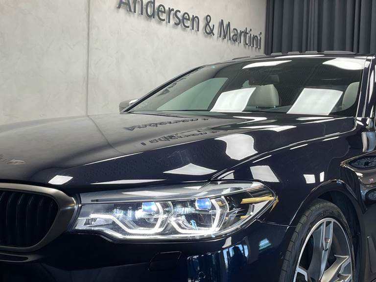 BMW M550i 4,4 XDrive Steptronic 462HK 8g Aut.