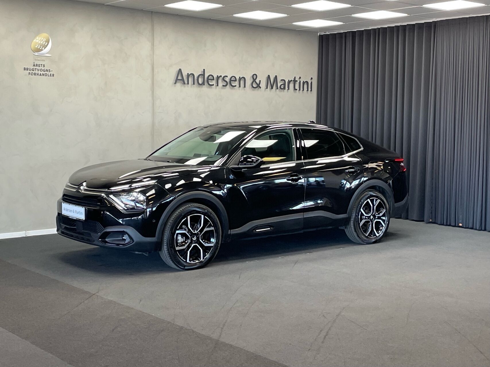 Sort Citroën ë-C4 X fra 2022