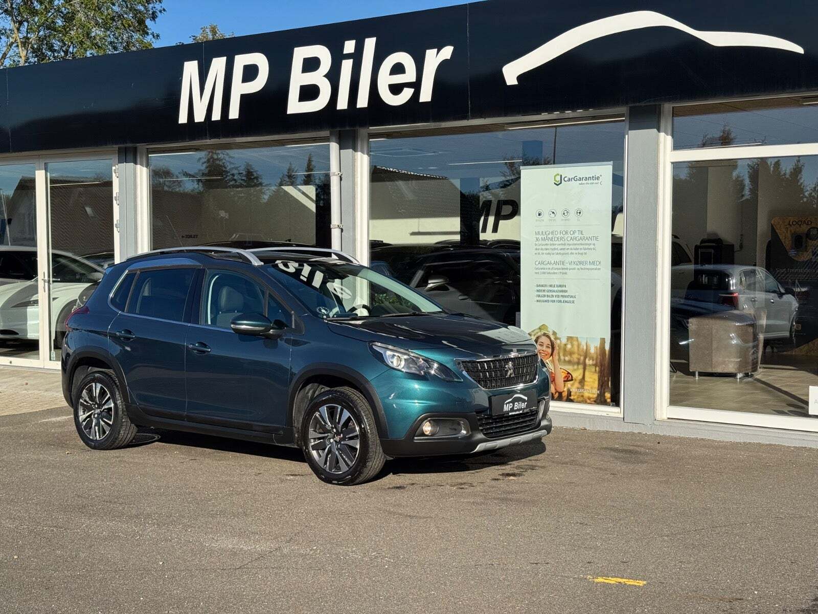 Peugeot 2008 1,6 BlueHDi 100 Allure Sky