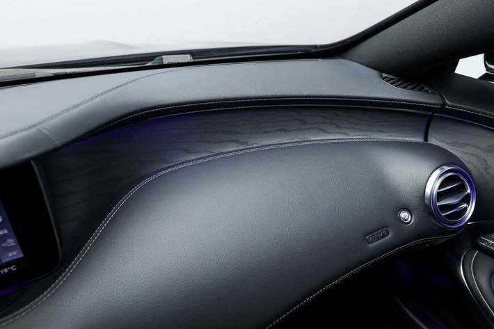 Sort Mercedes S63 fra 2018