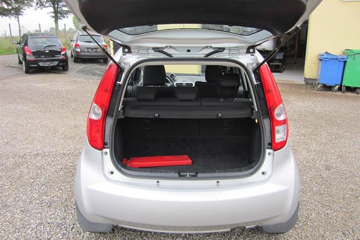 undefined Suzuki Splash fra 2012 set udefra