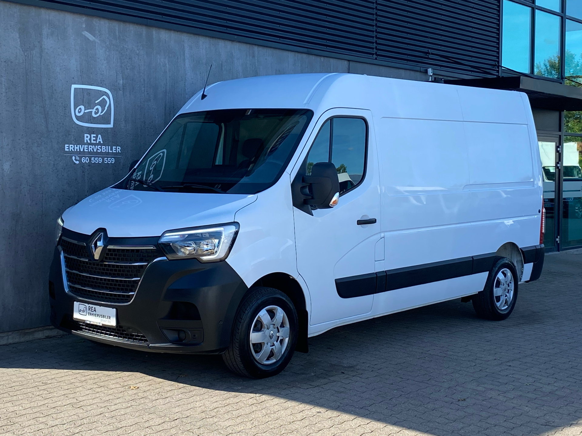 Renault Master 2,3 T33 L2H2 DCI TwinTurbo start/stop 150HK Van 6g