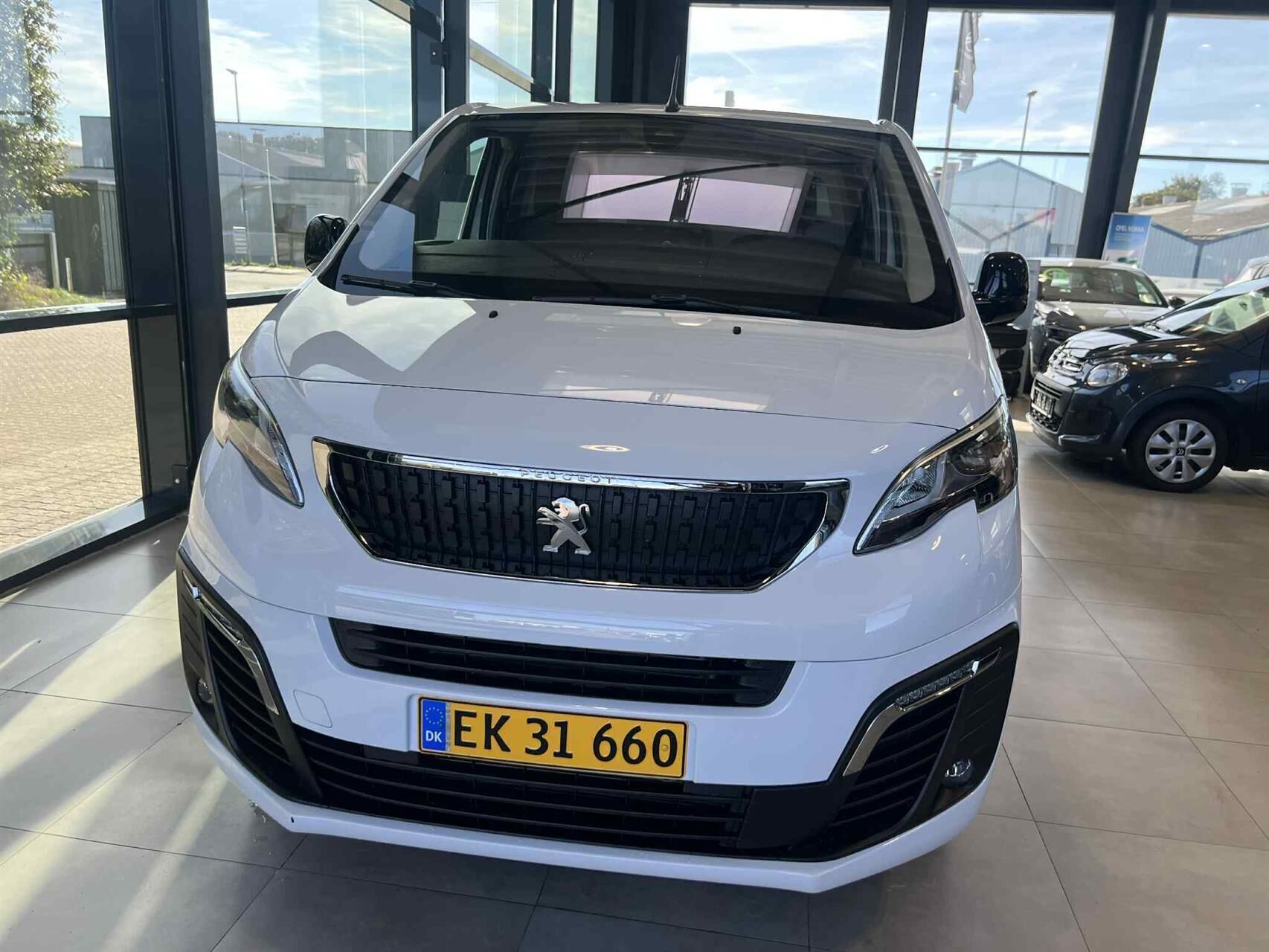 Peugeot Expert 2,0 L3 BlueHDi Premium EAT8 177HK Van 8g Aut.