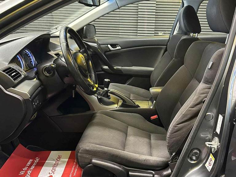 Honda Accord 2,0 Elegance