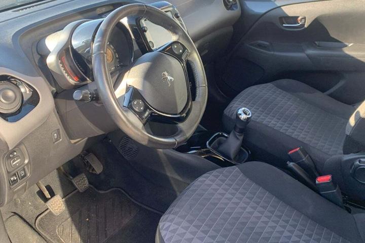 undefined Peugeot 108 fra 2021 set indefra