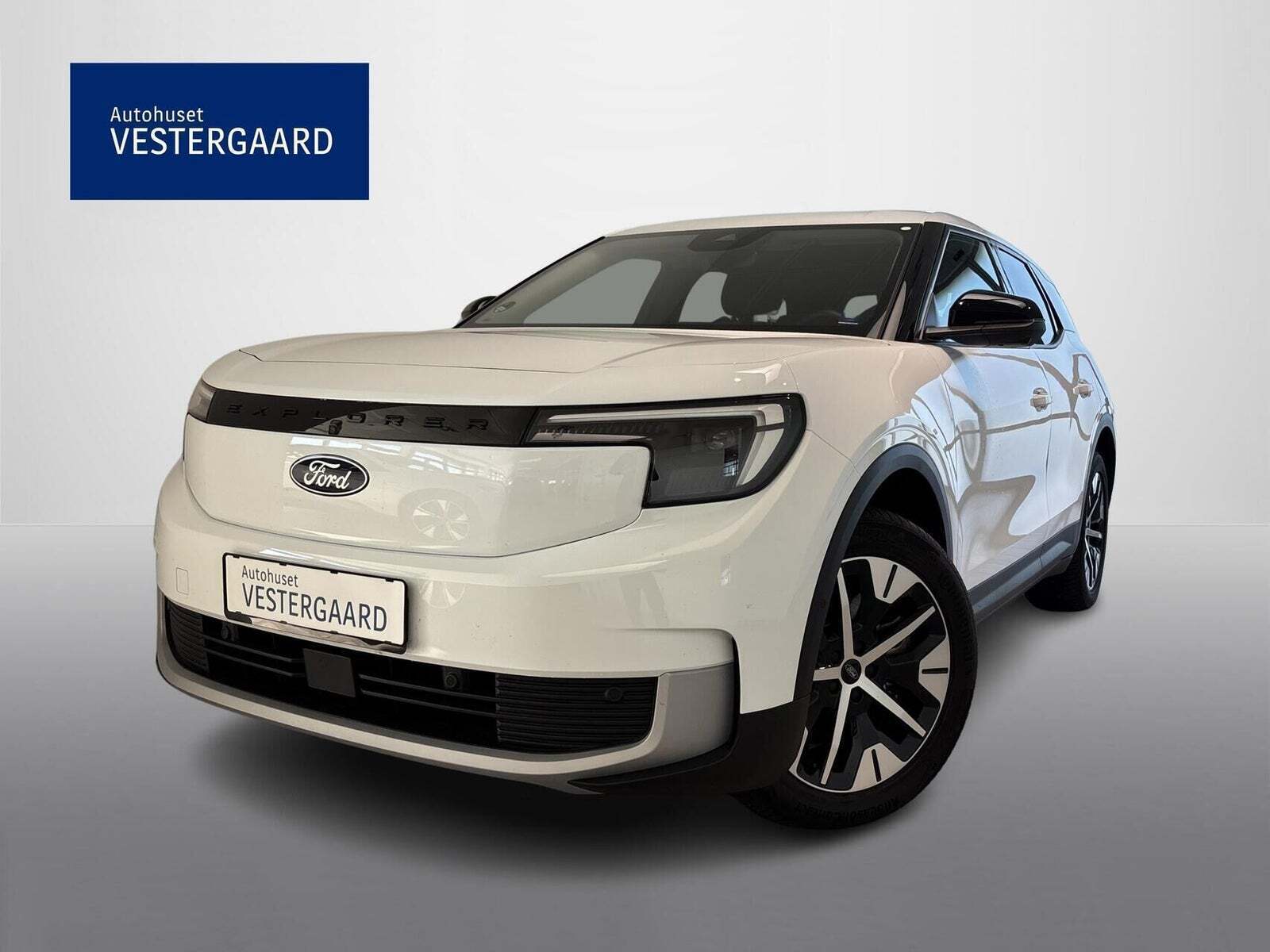 Ford Explorer 84 Select Extended Range AWD