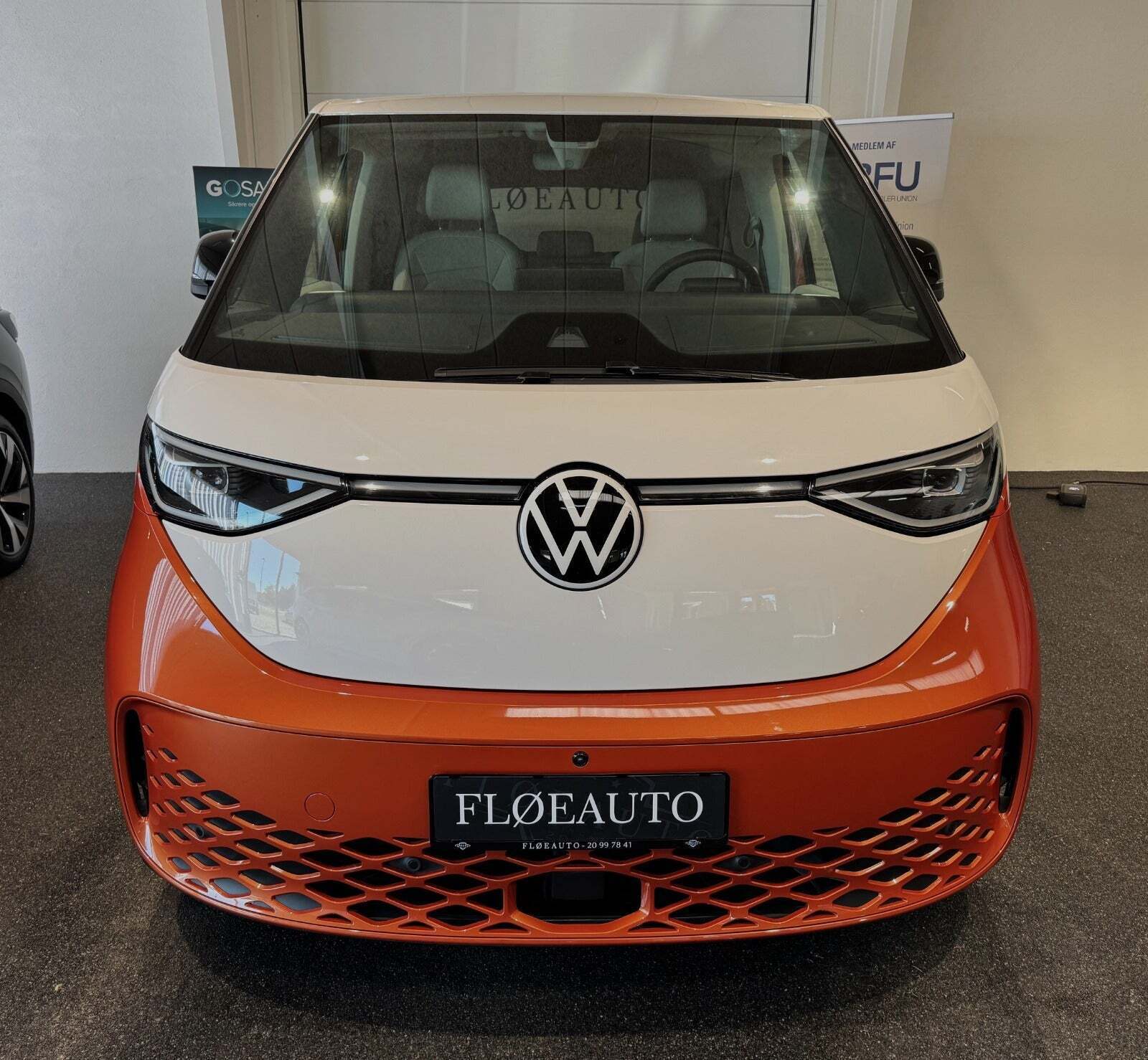 VW ID.Buzz 77 Pro SWB