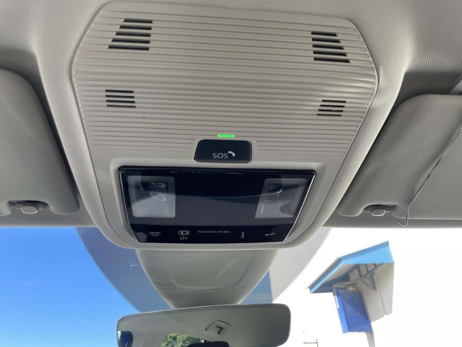 Blå Skoda Enyaq fra 2023