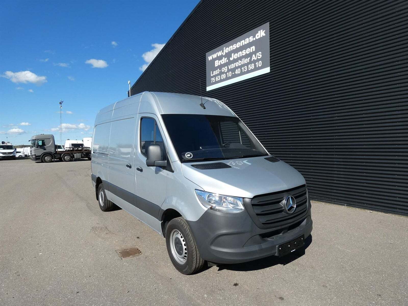 Mercedes Sprinter 317 2,0 CDi A2 Kassevogn aut. RWD