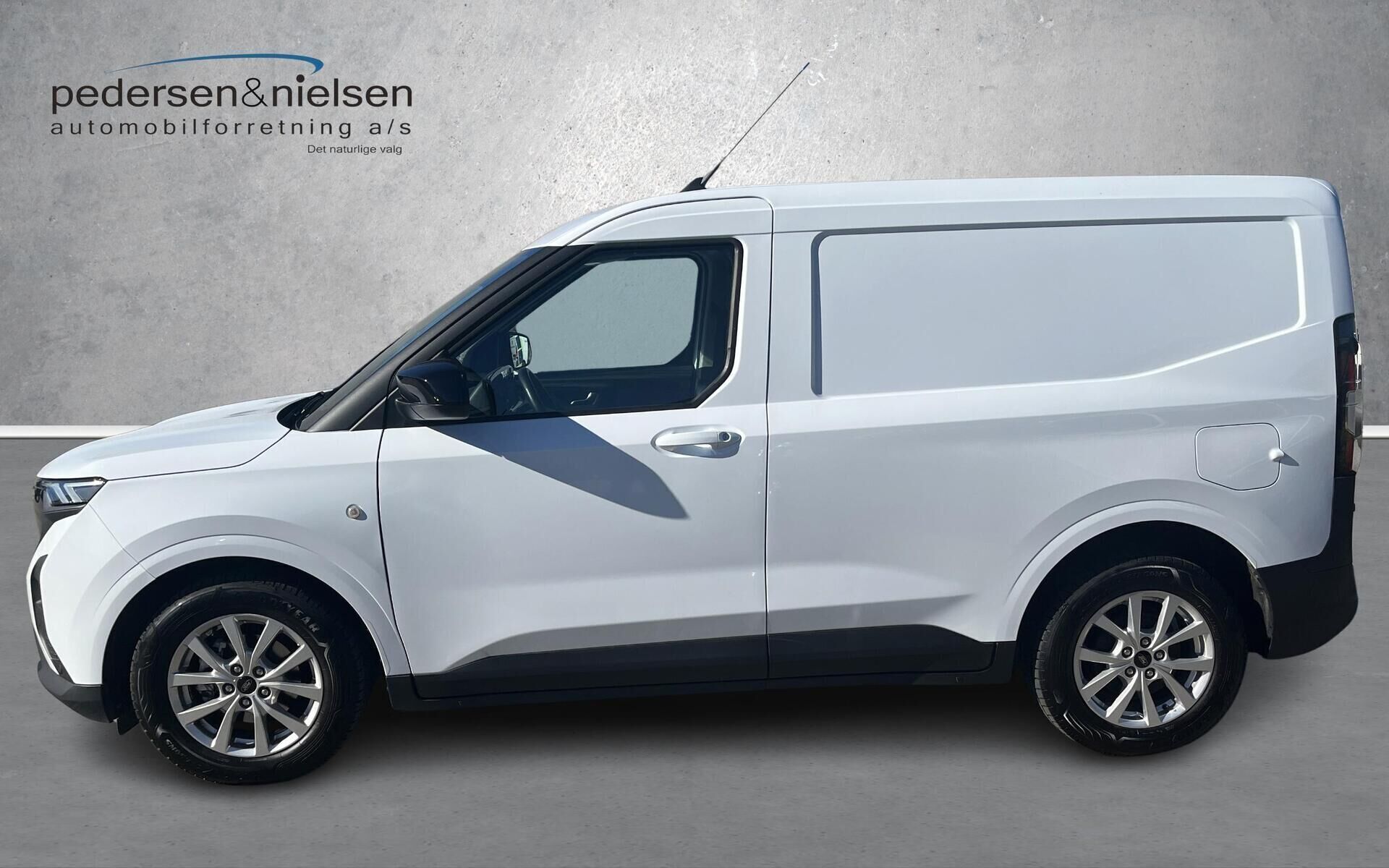 Ford Transit Courier 1,0 EcoBoost Limited DCT 125HK Van 7g Aut.