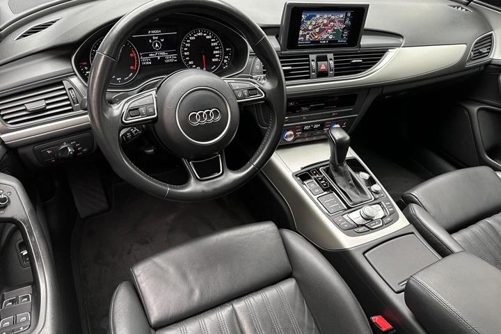 Hvid Audi A6 fra 2018