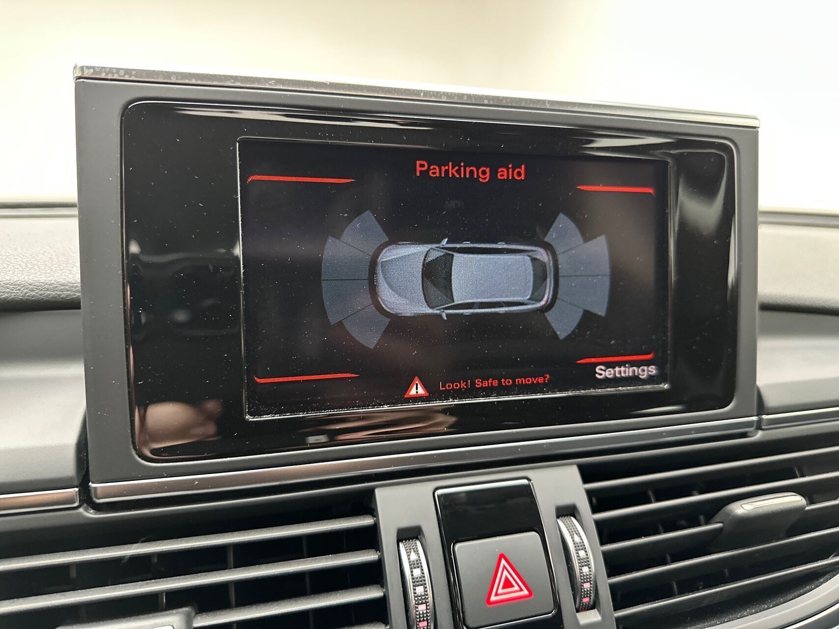 Hvid Audi A6 fra 2018